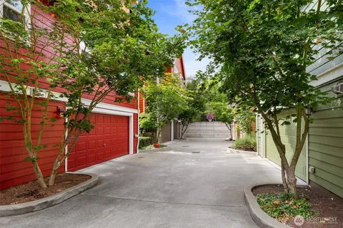 $793,000 | 5807 B 55th Avenue Northeast, Seattle, WA 98105