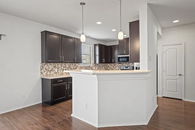 $2,150 | 12036 Pecangate Way, Manor, TX 78653