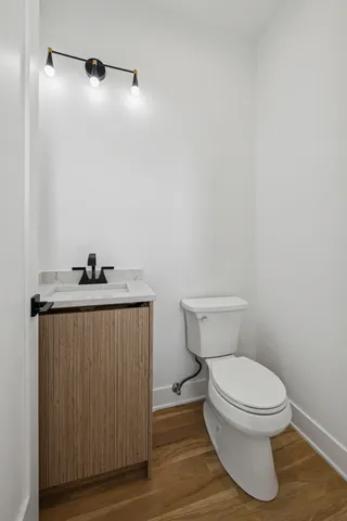 $1,075,000 | 1325 North Artesian Avenue, Unit PH, Chicago, IL 60622