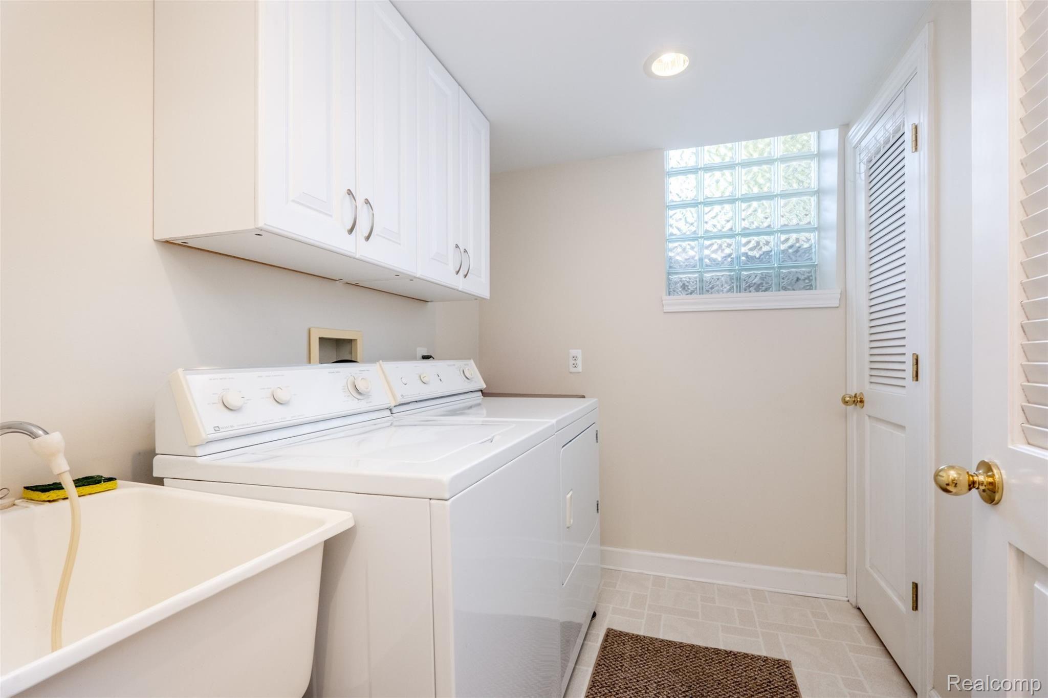 3579 Longview Avenue Rochester, MI 48307 - Photo 25 of 34 3579 Longview-25.jpg