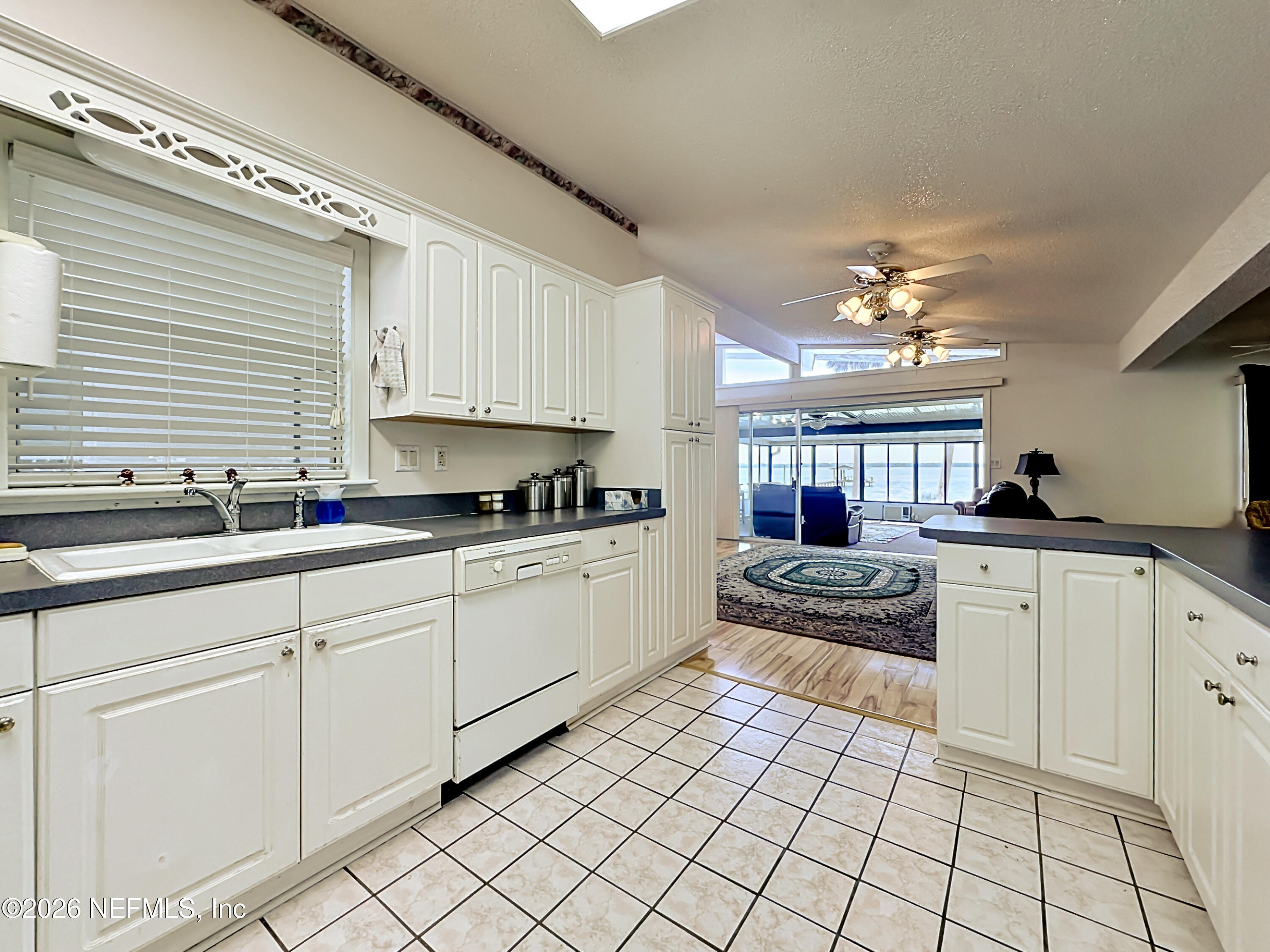 126 Pique Road Crescent City, FL 32112 - Photo 19 of 59 kitchen