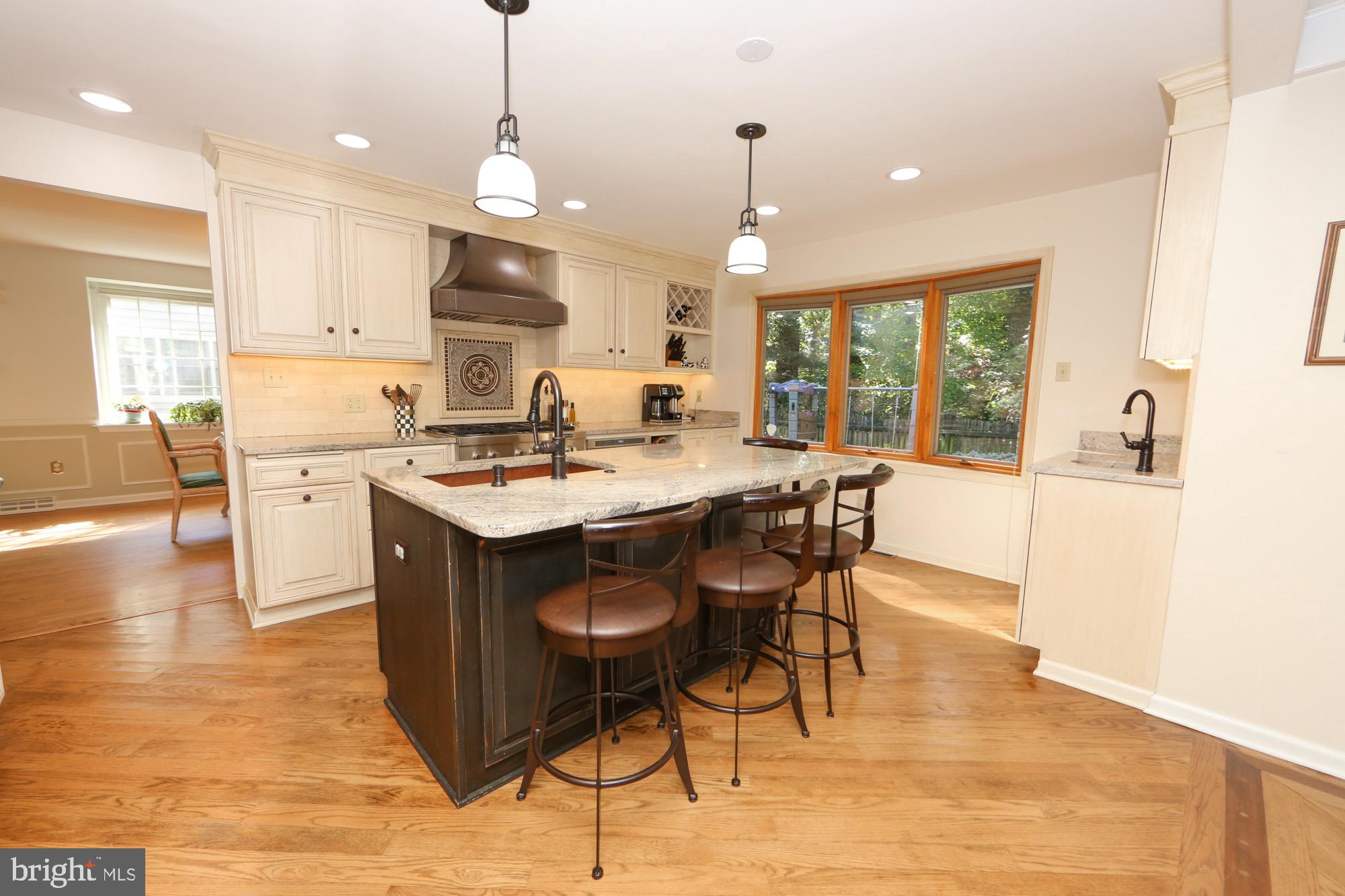 127 Partree Road Cherry Hill, NJ 08003 - Photo 11 of 43 Expanded by 4ft -
wet bar/butlers pantry