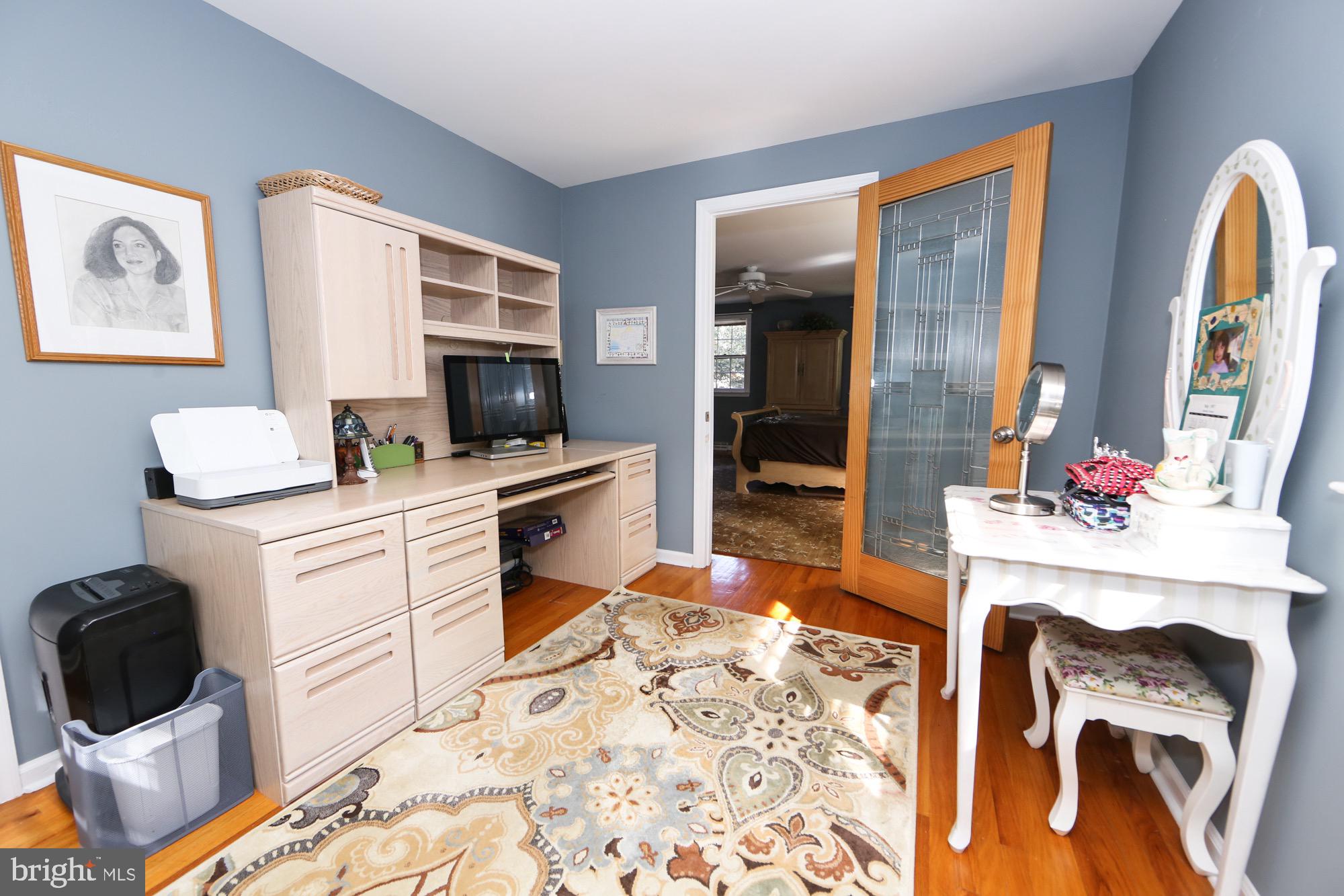 127 Partree Road Cherry Hill, NJ 08003 - Photo 30 of 43 Primary bedroom sitting area