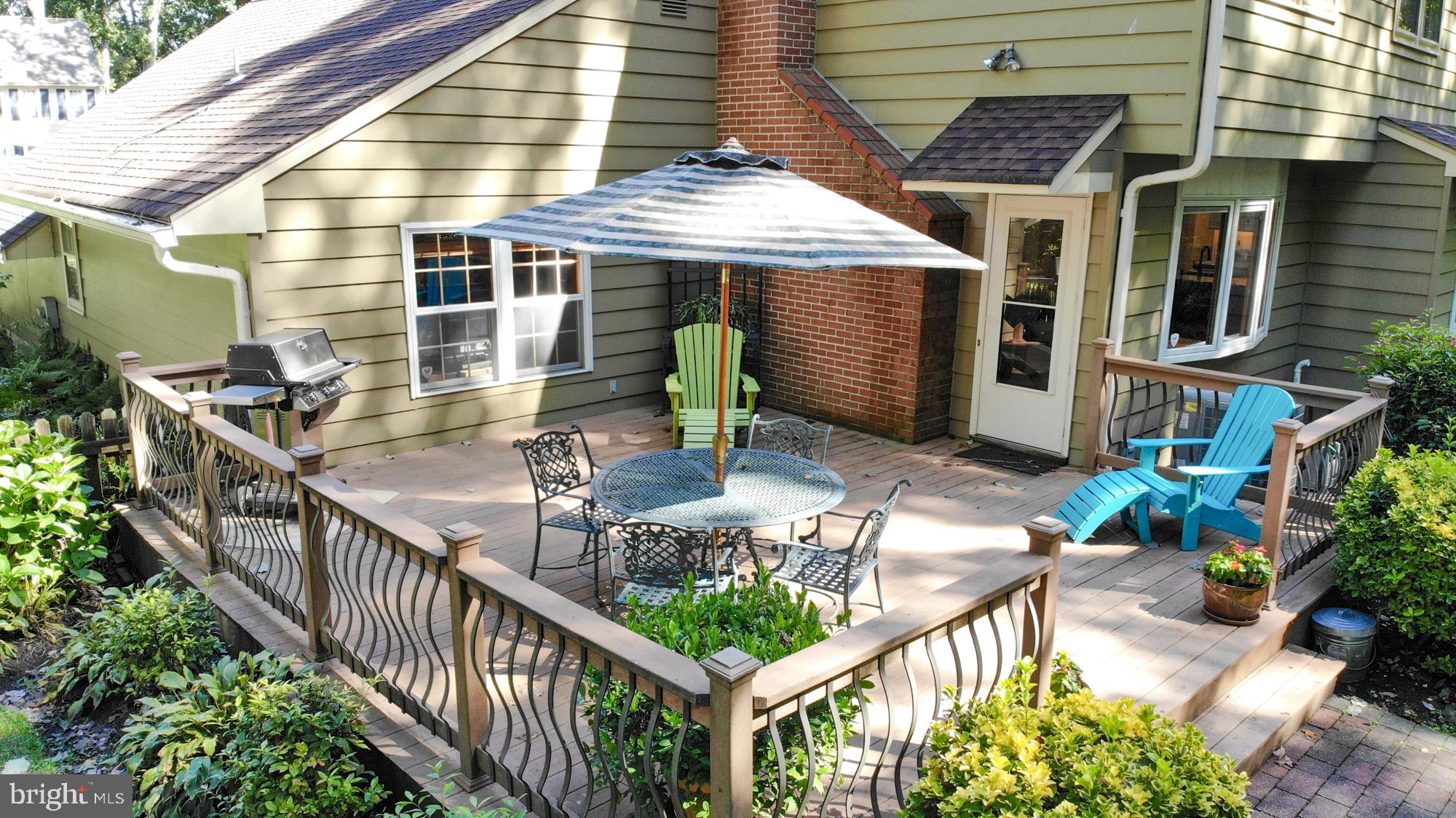 127 Partree Road Cherry Hill, NJ 08003 - Photo 38 of 43 Wood composite deck off family room.