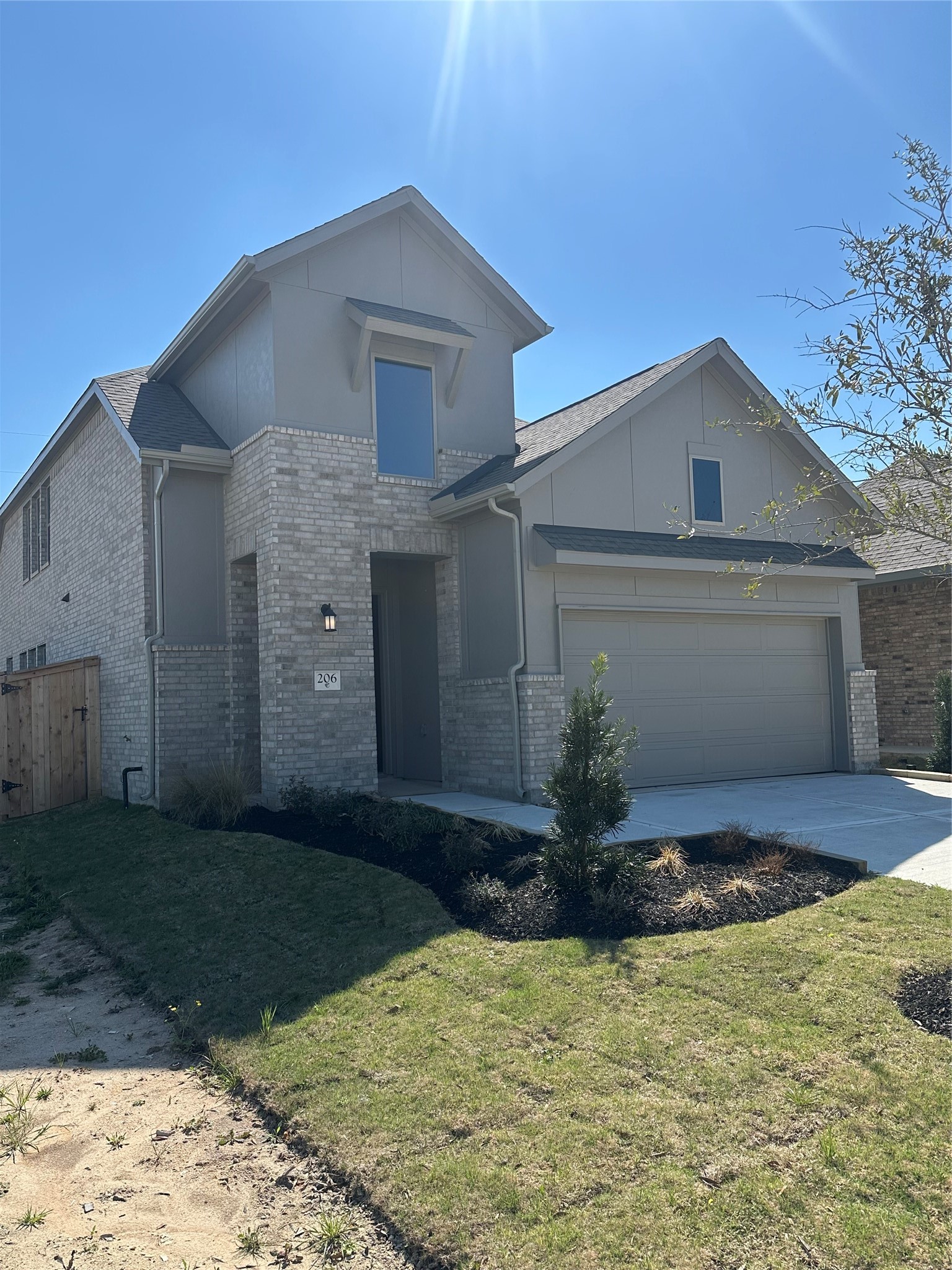 206 Mercury Sky Road Richmond, TX 77406 - Photo 2 of 50