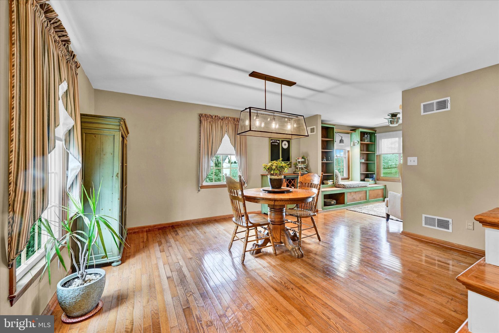 4826 Amos Road White Hall, MD 21161 - Photo 15 of 65 Gallery Image 15
