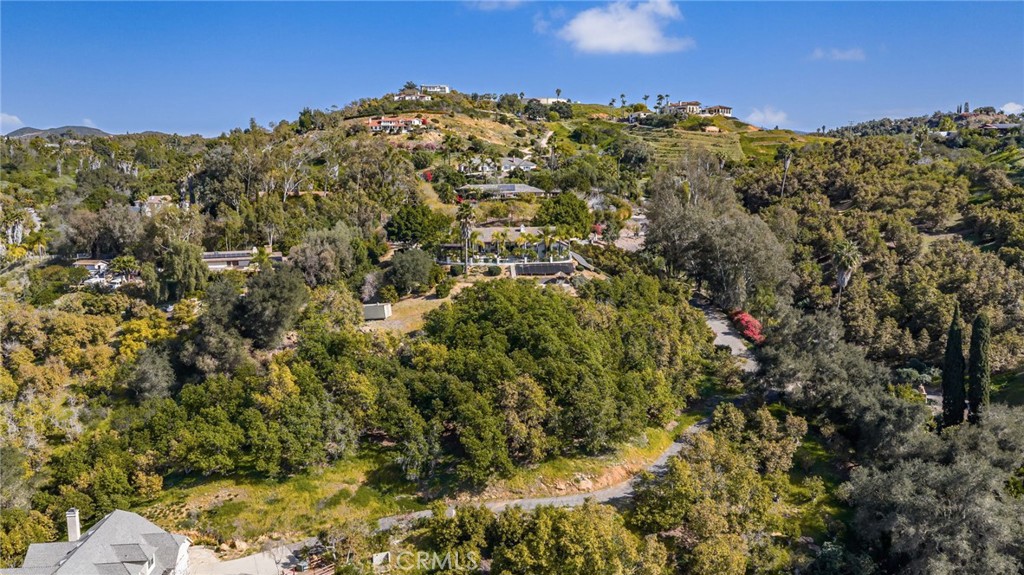 2465 Via Oeste Drive Fallbrook, CA 92028 - Photo 41 of 44