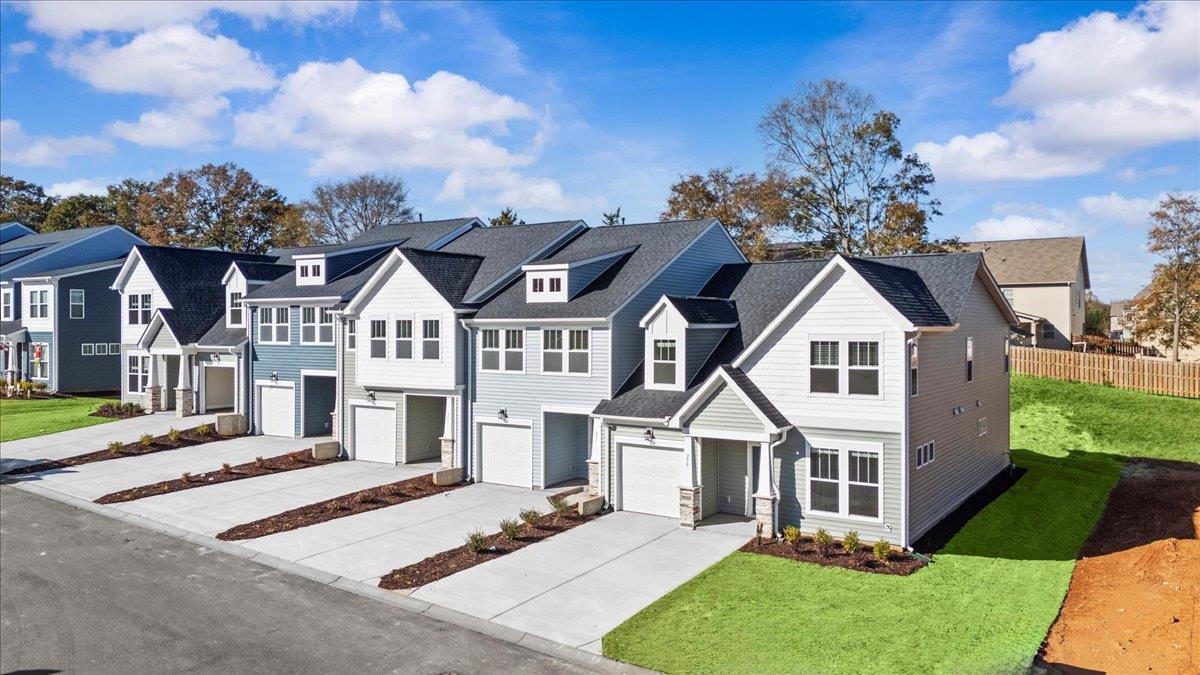 259 Telluride Way Lyman, SC 29365 - Photo 2 of 30