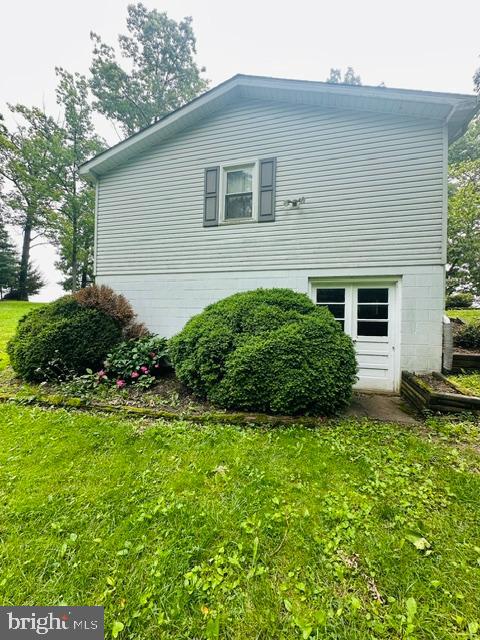 11732 Warner Road Keymar, MD 21757 - Photo 53 of 59 a front view of house with yard and green space