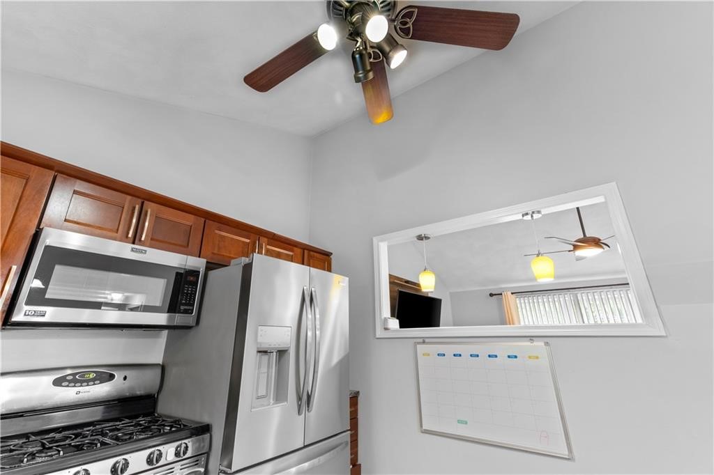 3605 Mendon Road Cumberland, RI 02864 - Photo 11 of 41