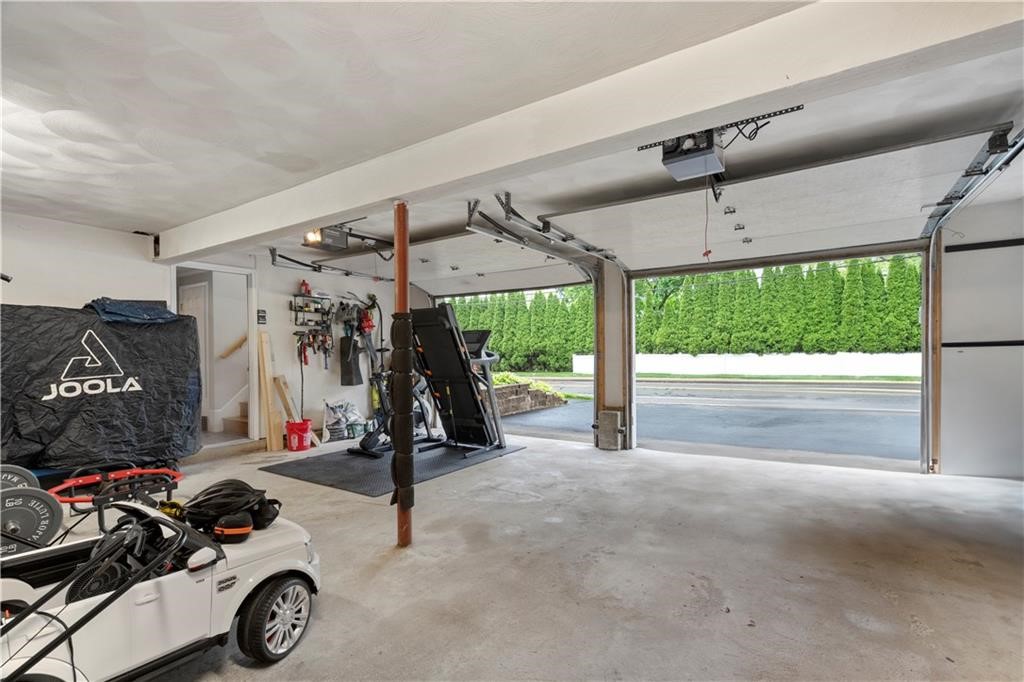 3605 Mendon Road Cumberland, RI 02864 - Photo 32 of 41