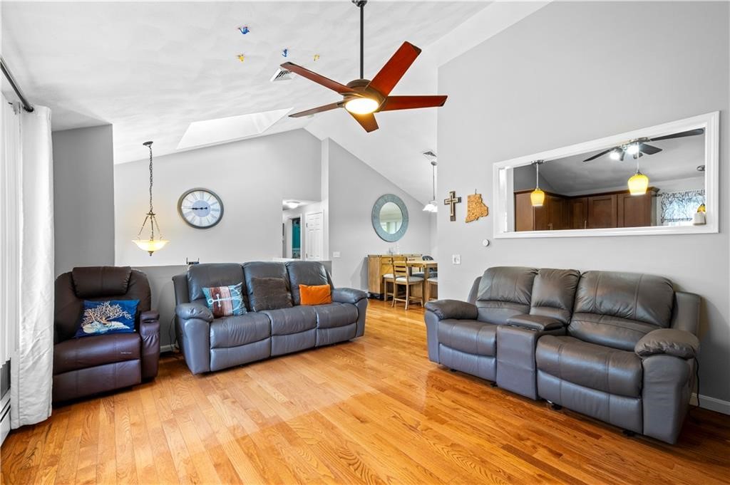 3605 Mendon Road Cumberland, RI 02864 - Photo 7 of 41