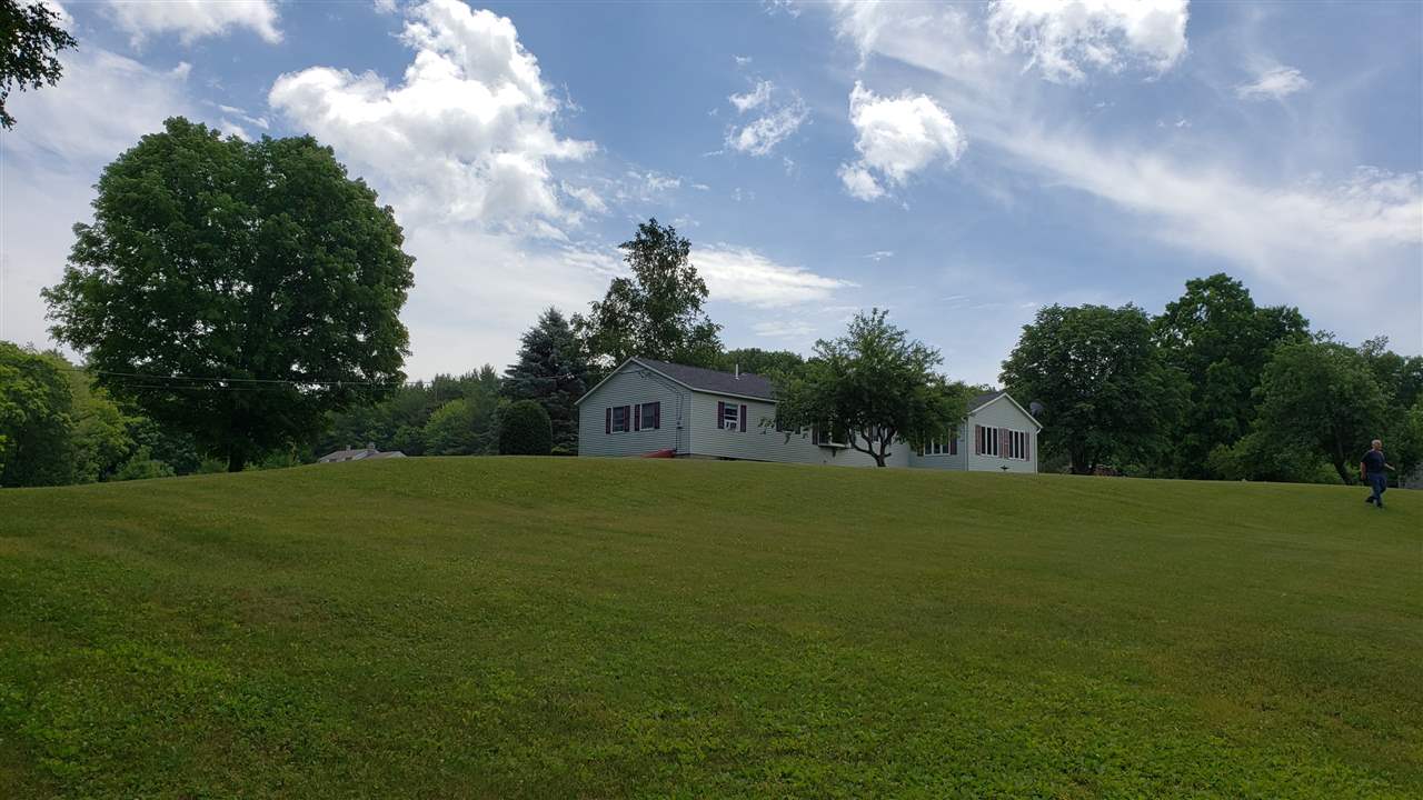 1038 County Road Walpole, NH 03608 - Photo 3 of 23
