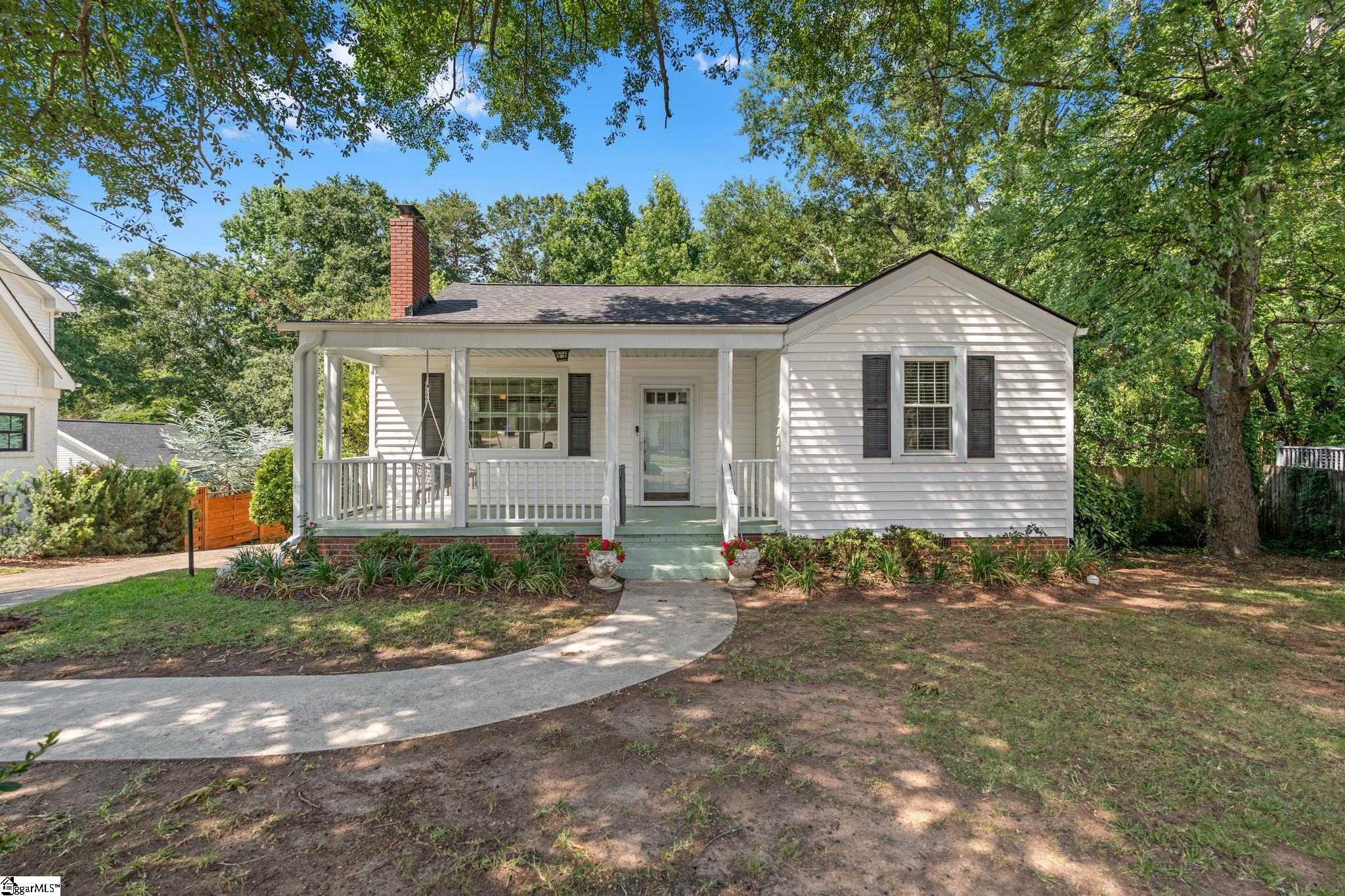 101 Harrington Avenue Greenville, SC 29607 - Photo 1 of 36