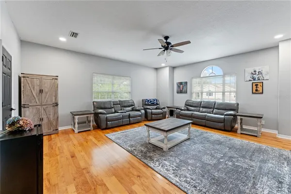 $1,080,000 | 5292 Kernwood Court, Palm Harbor, FL 34685