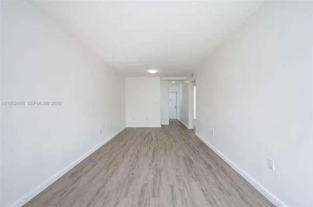 $2,000 | 455 Southwest 27th Avenue, Unit 5, Miami, FL 33135