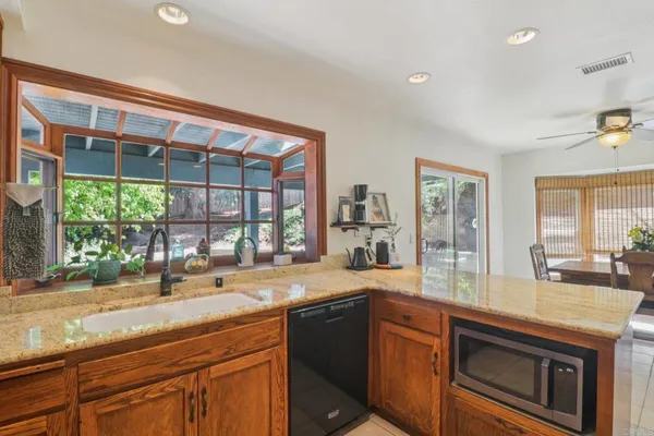 $990,000 | 1921 Via Corina, Alpine, CA 91901