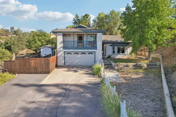 $990,000 | 1921 Via Corina, Alpine, CA 91901