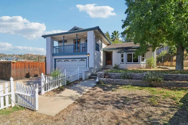 $990,000 | 1921 Via Corina, Alpine, CA 91901