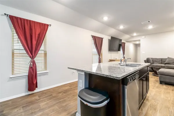 $2,000 | 2845 Wolfcreek, New Braunfels, TX 78130