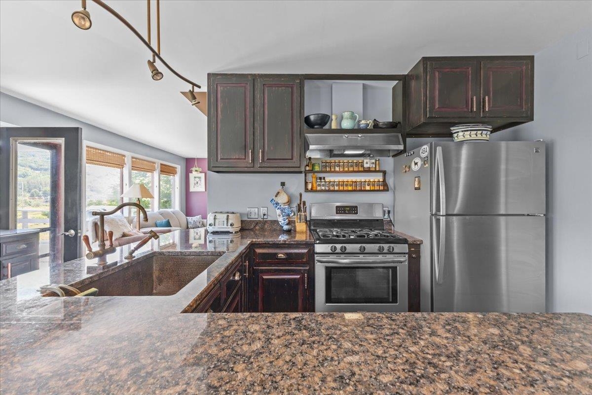 1487 River Road Stowe, VT 05672 - Photo 31 of 56