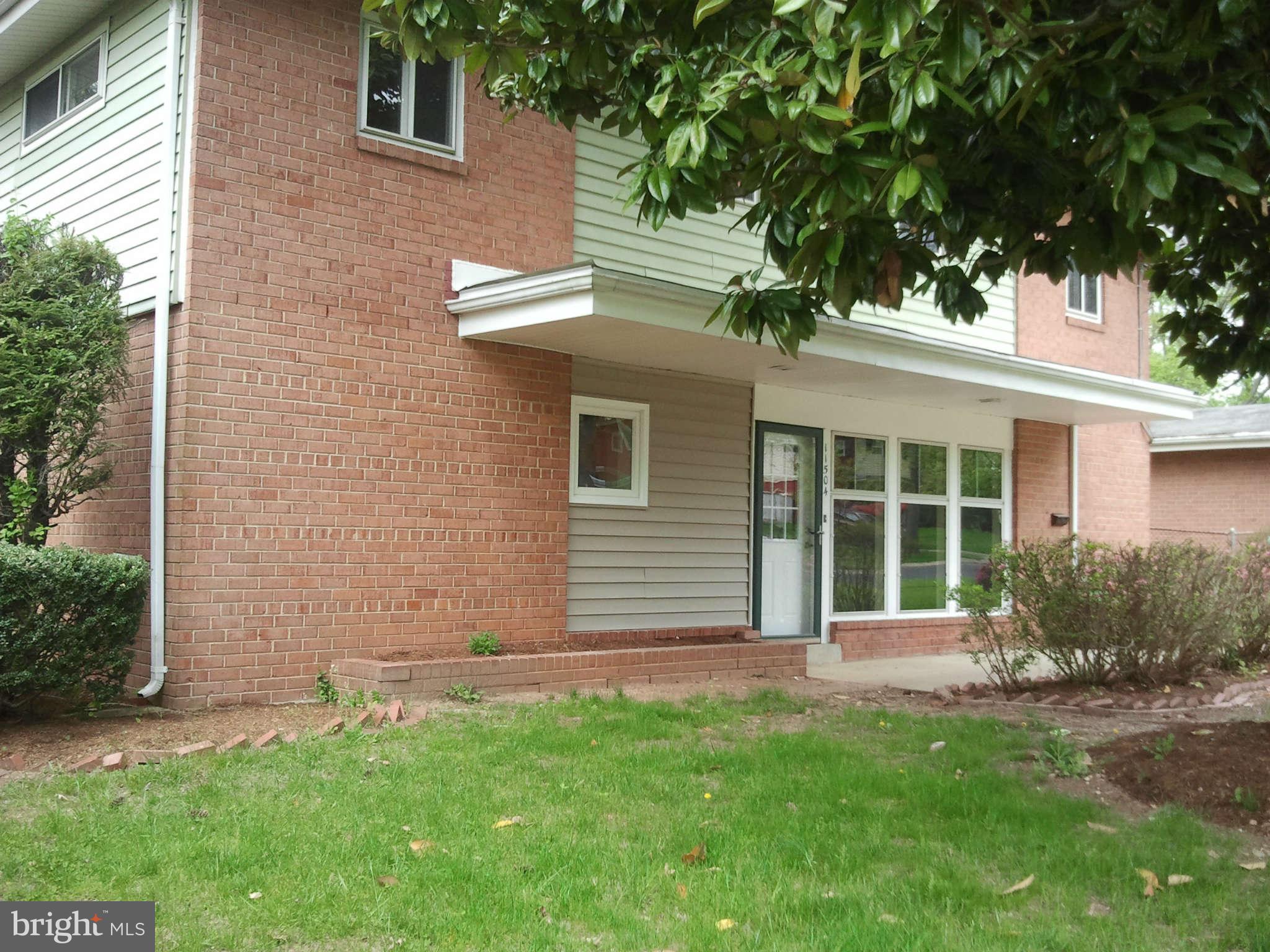 11504 Lockhart Place Silver Spring, MD 20902 - Photo 11 of 14 Exterior (Front)