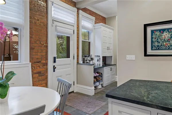 $1,585,000 | 719 College Street, Pittsburgh, PA 15232