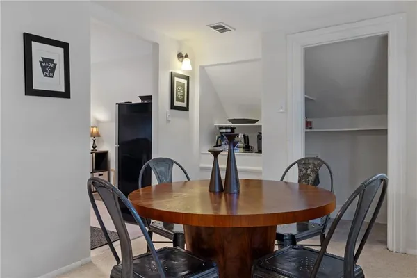 $1,585,000 | 719 College Street, Pittsburgh, PA 15232