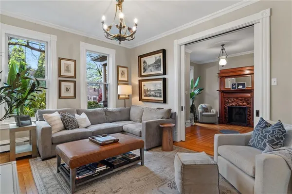 $1,585,000 | 719 College Street, Pittsburgh, PA 15232