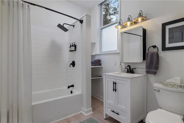 $1,585,000 | 719 College Street, Pittsburgh, PA 15232