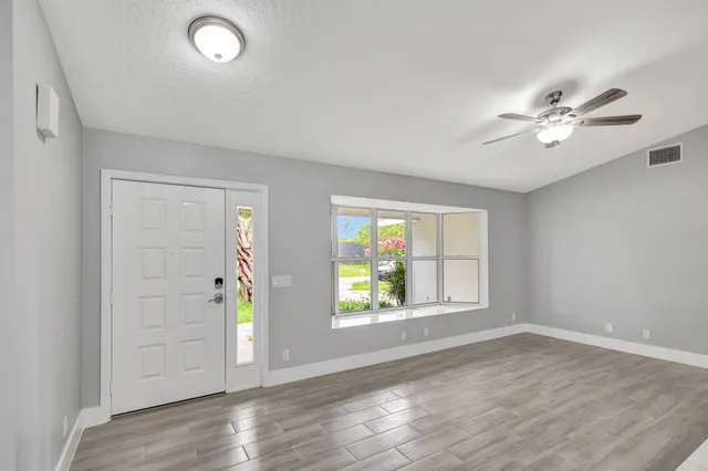 $3,500 | 843 Azalea Drive, Royal Palm Beach, FL 33411