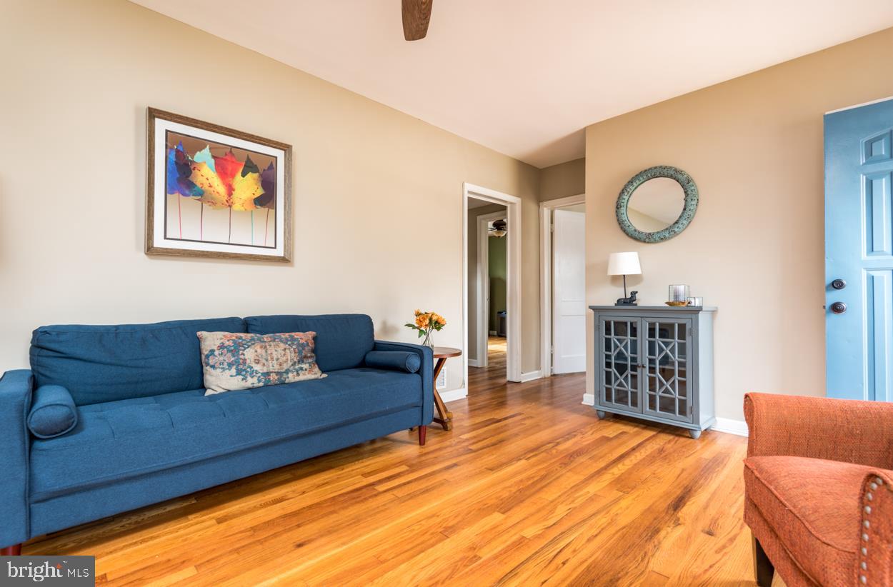 2847 Cameron Road Falls Church, VA 22042 - Photo 8 of 39 Gallery Image 8