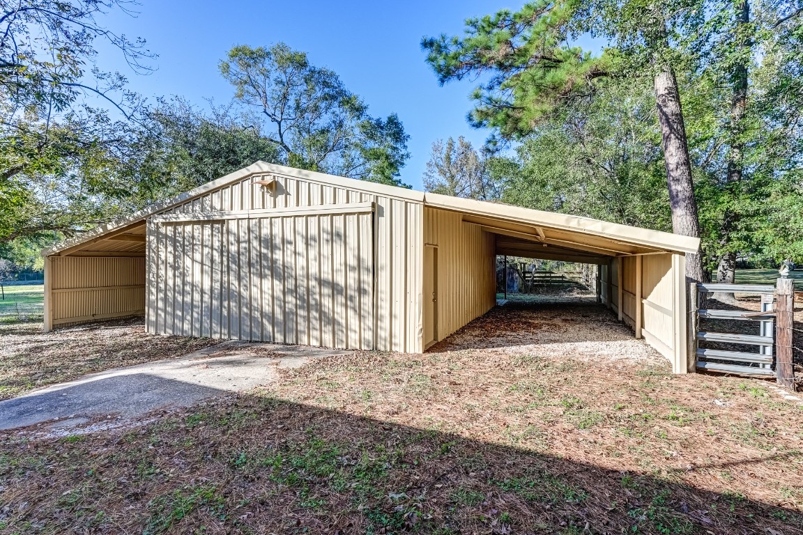 25869 Magnolia Drive Splendora, TX 77372 - Photo 33 of 49