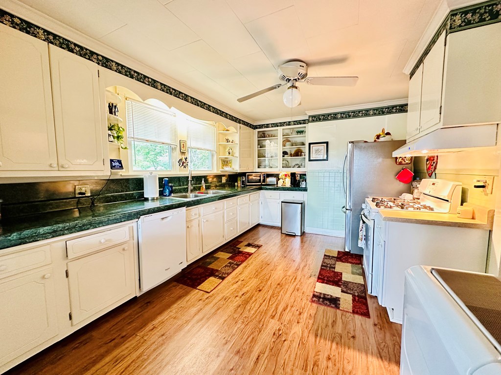 104 Ridgeway Street Abbeville, SC 29620 - Photo 47 of 49 Gallery Image 47