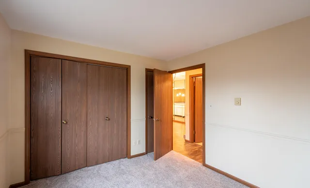 $1,800 | 6920 Mariner Drive, Unit 204, Mount Pleasant, WI 53406