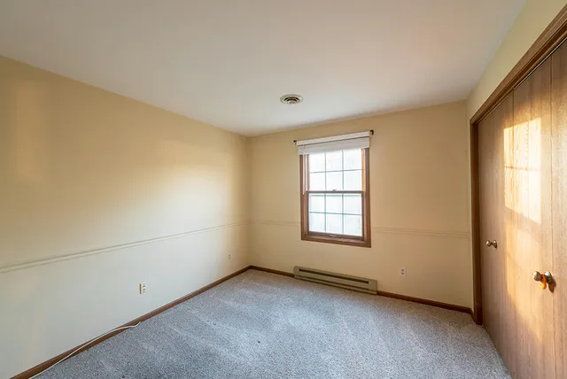 $1,800 | 6920 Mariner Drive, Unit 204, Mount Pleasant, WI 53406