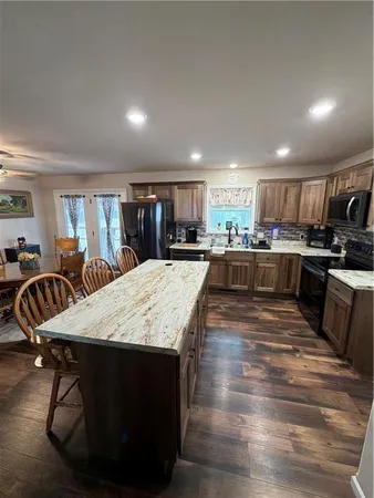 $392,000 | 106 Preston Street, Kincaid, KS 66039