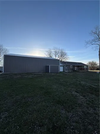 $392,000 | 106 Preston Street, Kincaid, KS 66039