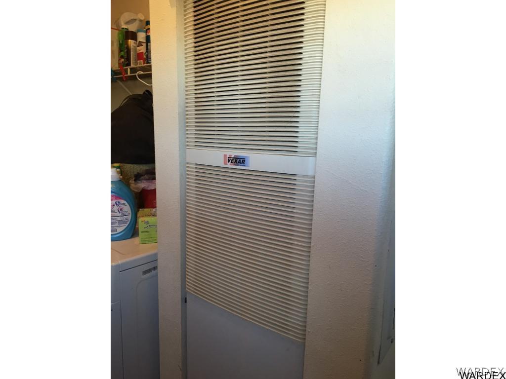 3995 Eloy Road, Unit 66 Golden Valley, AZ 86413 - Photo 23 of 27 a view of a bathroom