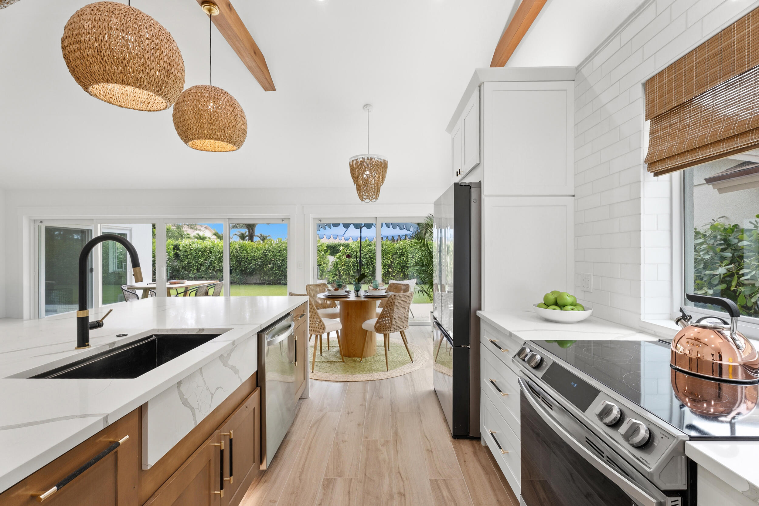 109 Harbourside Circle Jupiter, FL 33477 - Photo 5 of 39 10_dsc09576