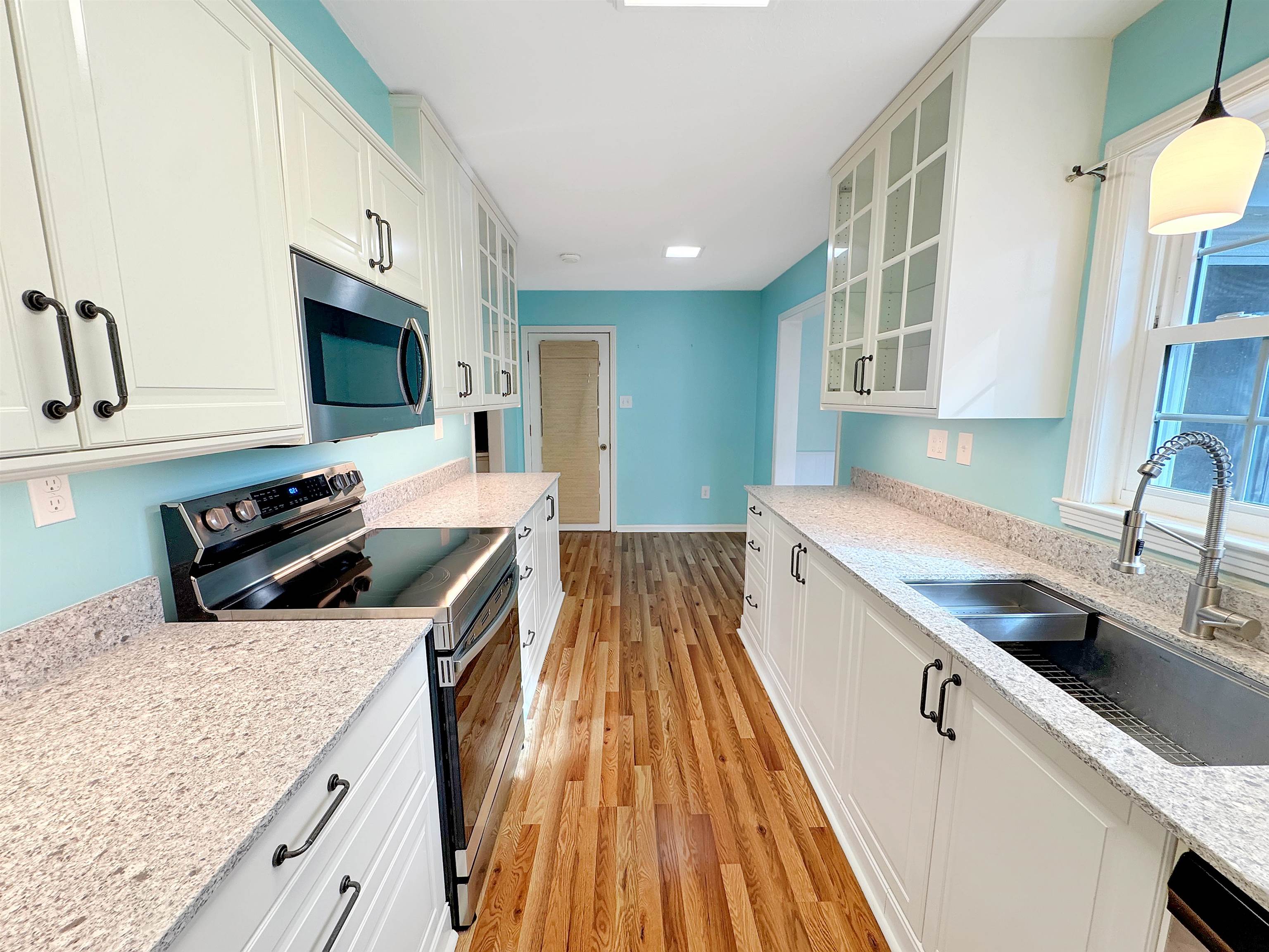 2112 Allenby Road Germantown, TN 38139 - Photo 14 of 40