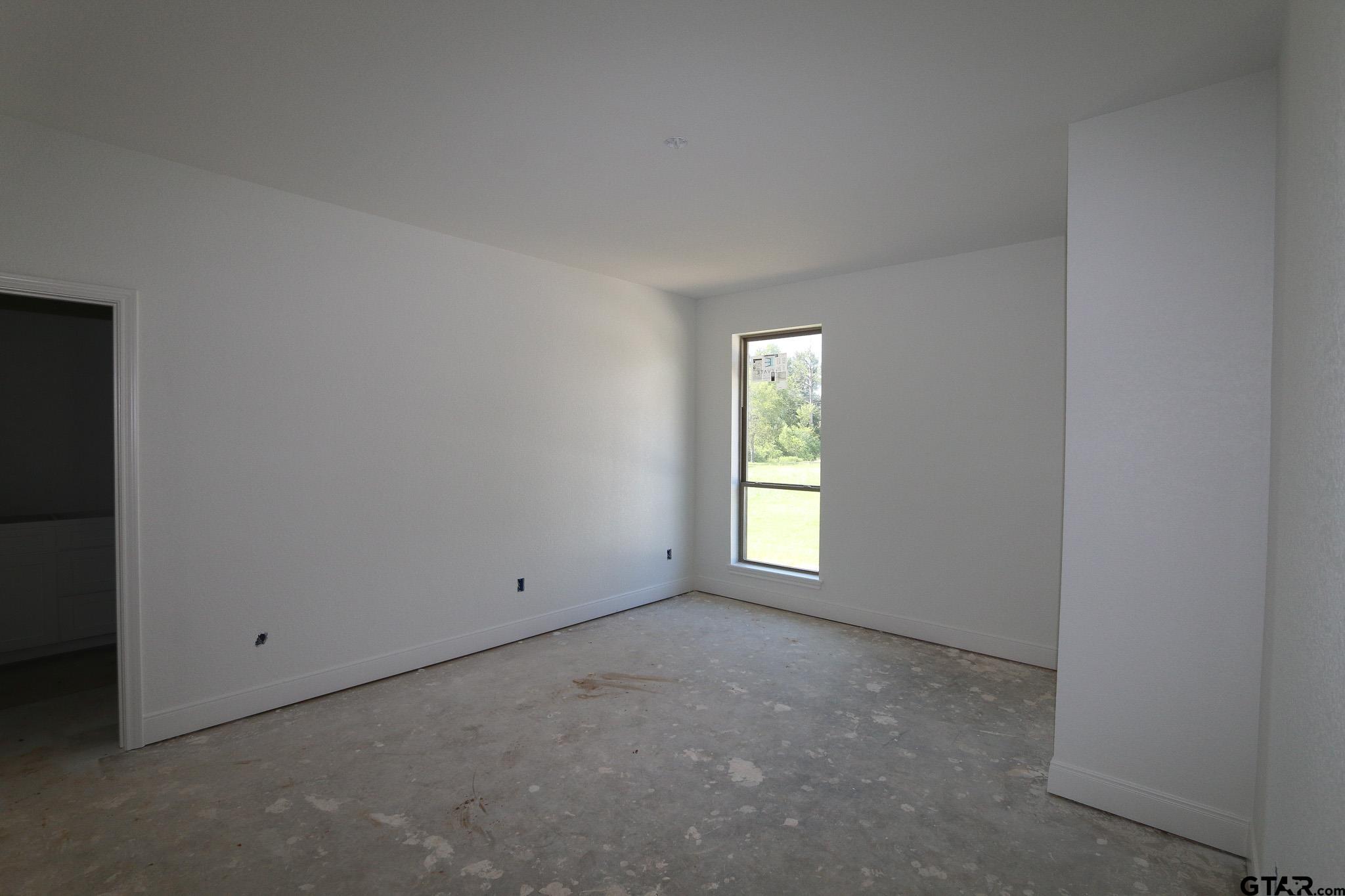 16503 Cooper Way Flint, TX 75762 - Photo 27 of 33 a view of empty room with window