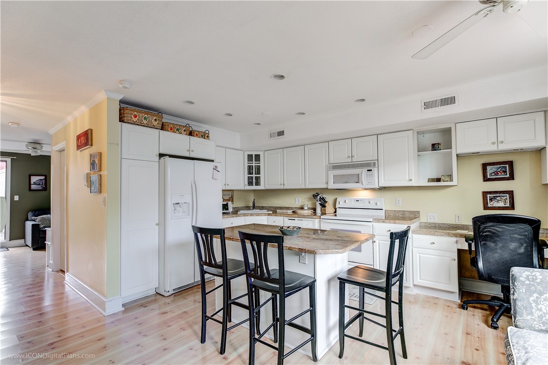 216 Goddard Row Newport, RI 02840 - Photo 7 of 19