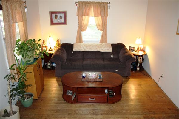 182 Rosewell Street Springfield, MA 01109 - Photo 4 of 10 Gallery Image 4