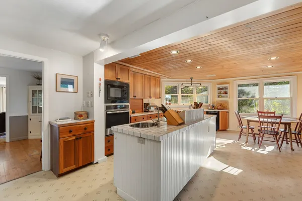 $474,900 | 61 Richardson Road, Berlin, VT 05602