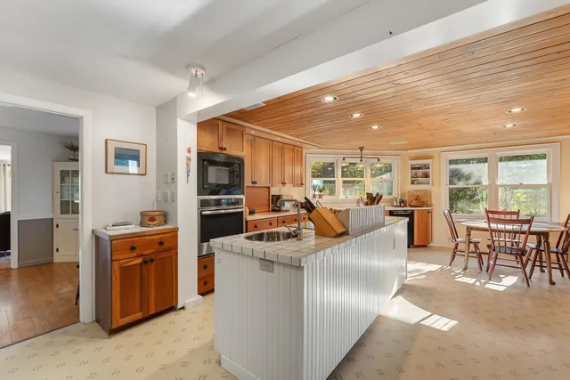 $495,500 | 61 Richardson Road, Berlin, VT 05602