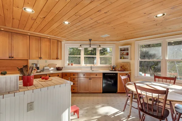 $474,900 | 61 Richardson Road, Berlin, VT 05602