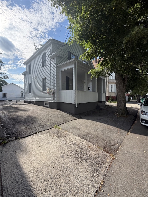 70 Robinson Street Lynn, MA 01905 - Photo 1 of 22