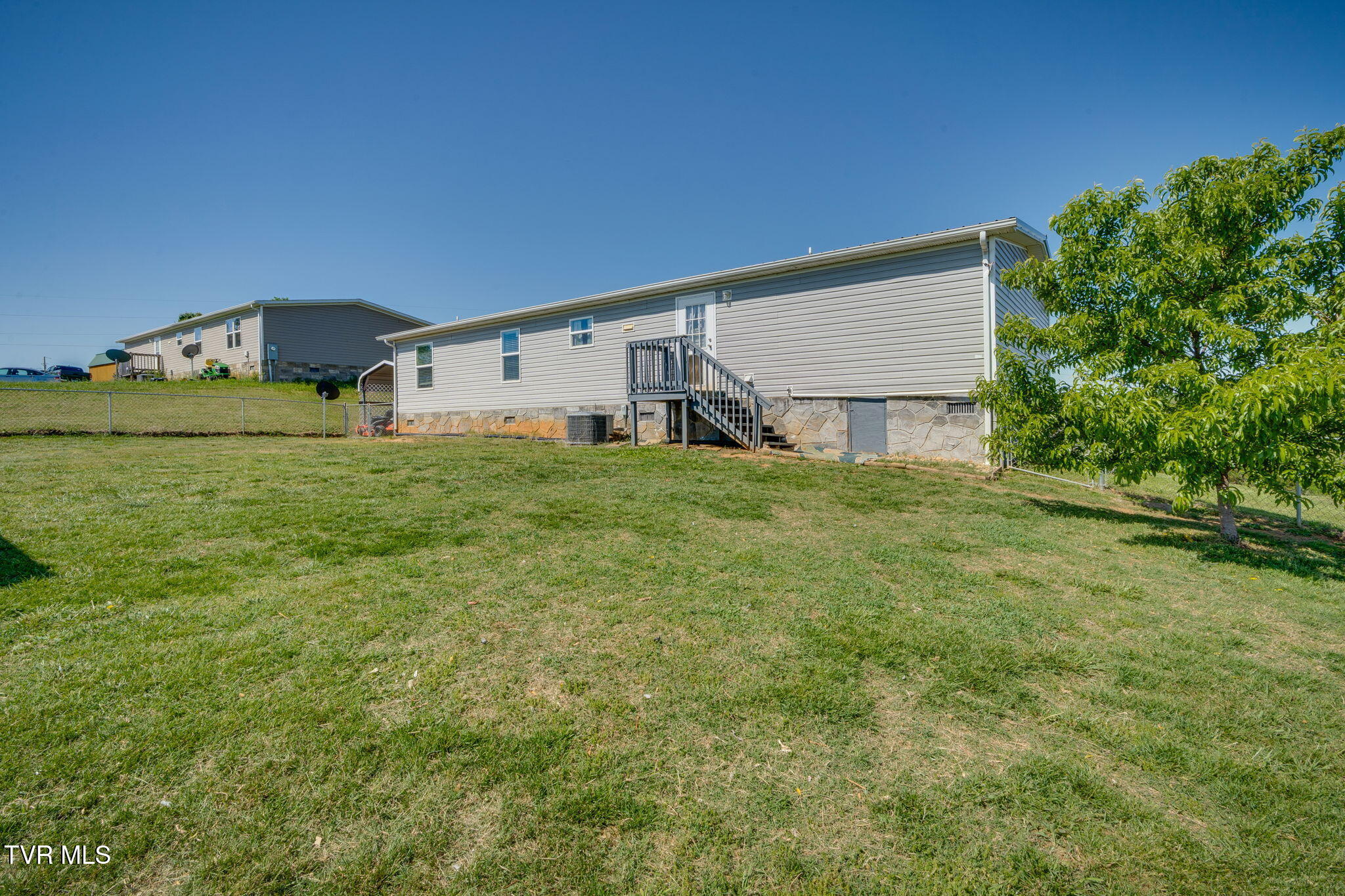 241 Forest Road Mosheim, TN 37818 - Photo 24 of 32 024