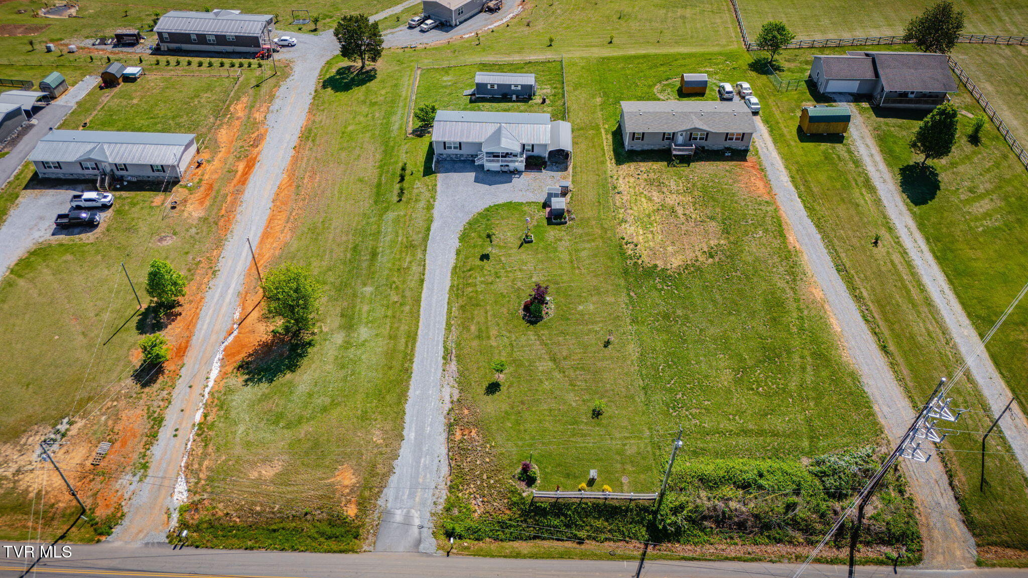 241 Forest Road Mosheim, TN 37818 - Photo 28 of 32 101